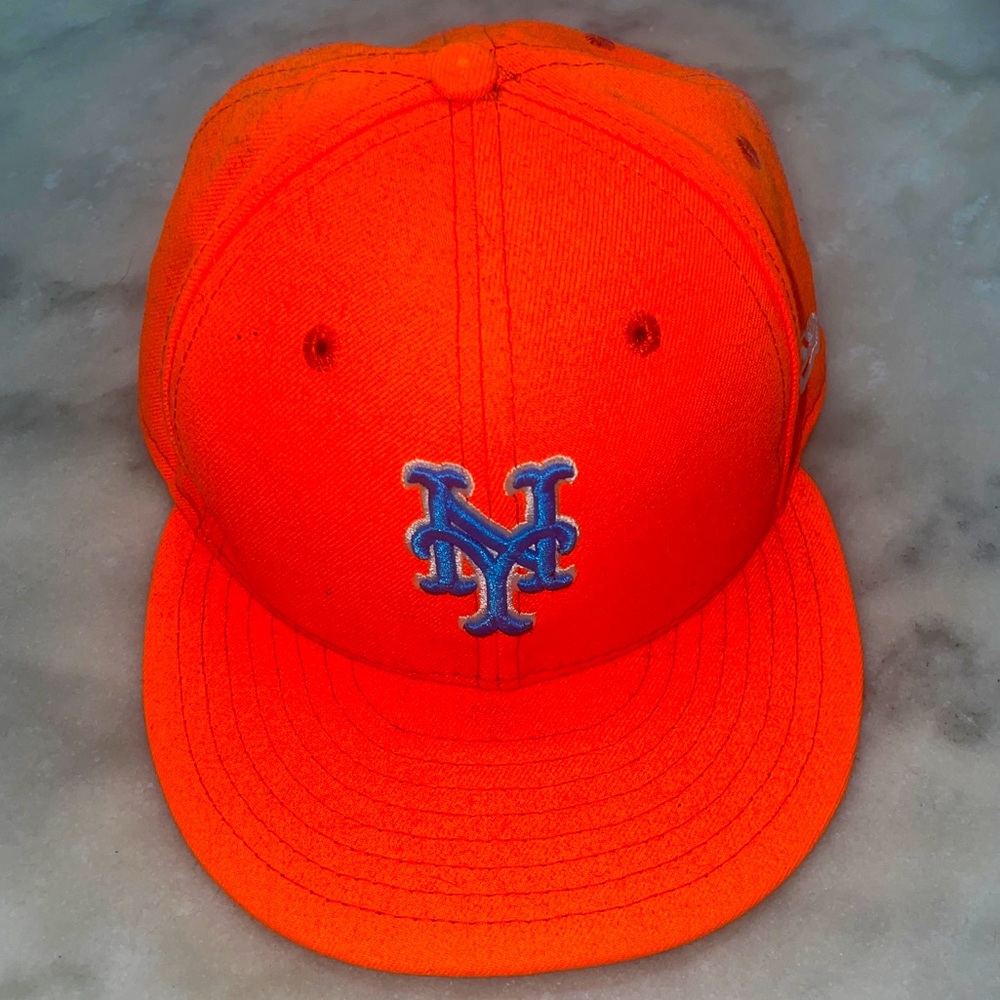 New Era NY Mets 2017 On Field Little League Neon Orange Fitted Hat, Size 7 1/8